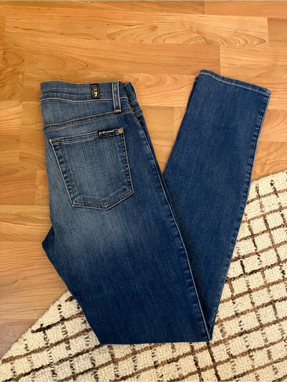 Like New 7 For All Mankind The Slim Cigarette - 27